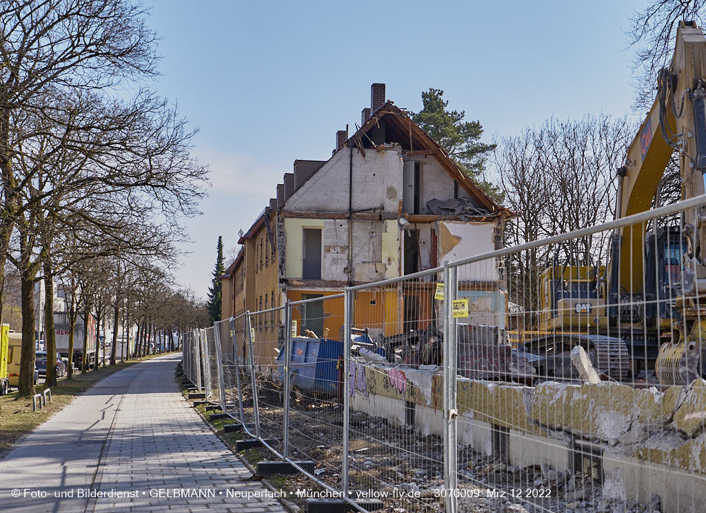 12.03.2022 - Abriss und Neubau der Maikäfersiedlung 