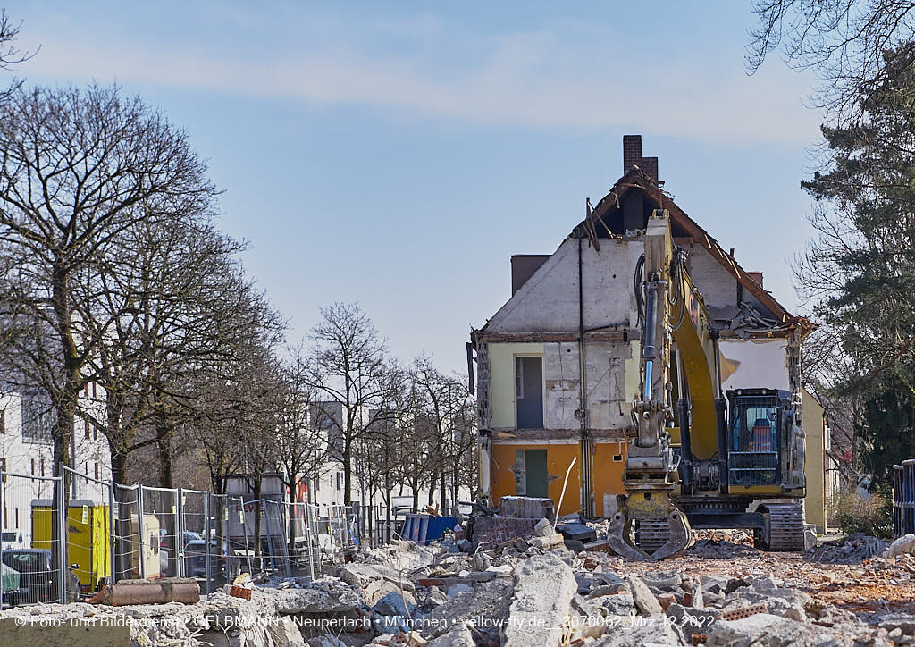 12.03.2022 - Abriss und Neubau der Maikäfersiedlung 