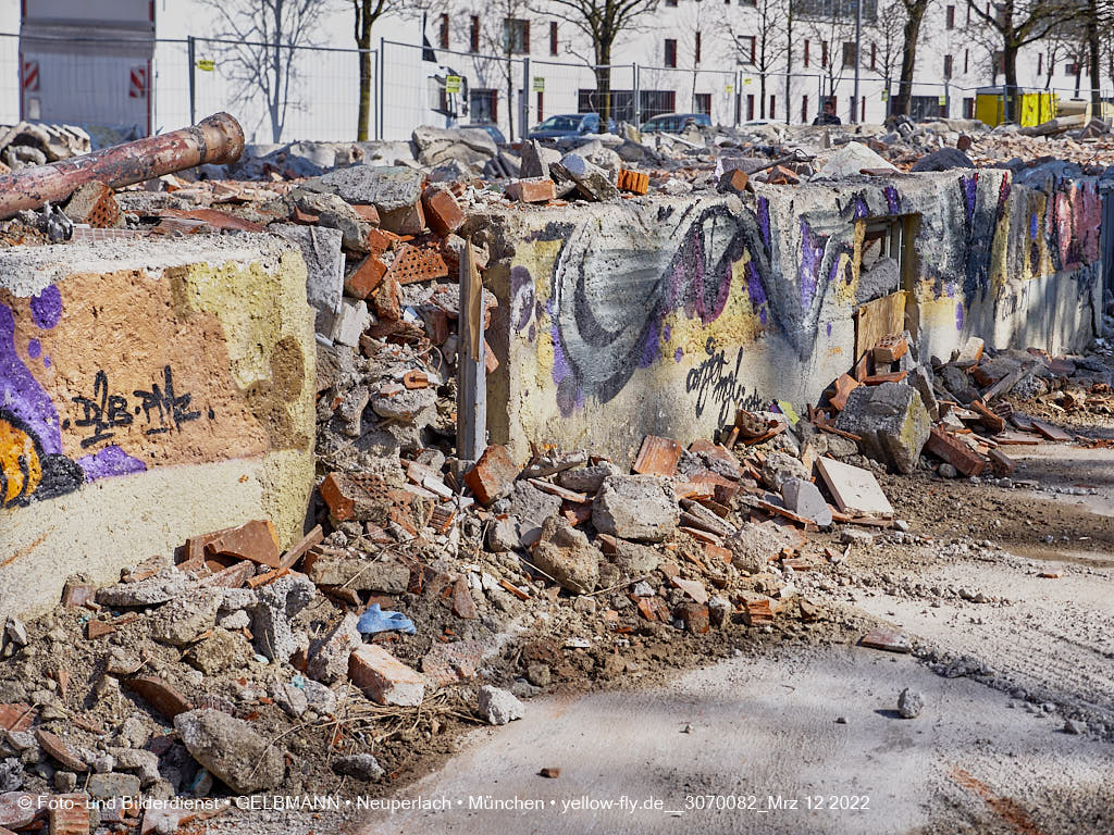 12.03.2022 - Abriss und Neubau der Maikäfersiedlung 