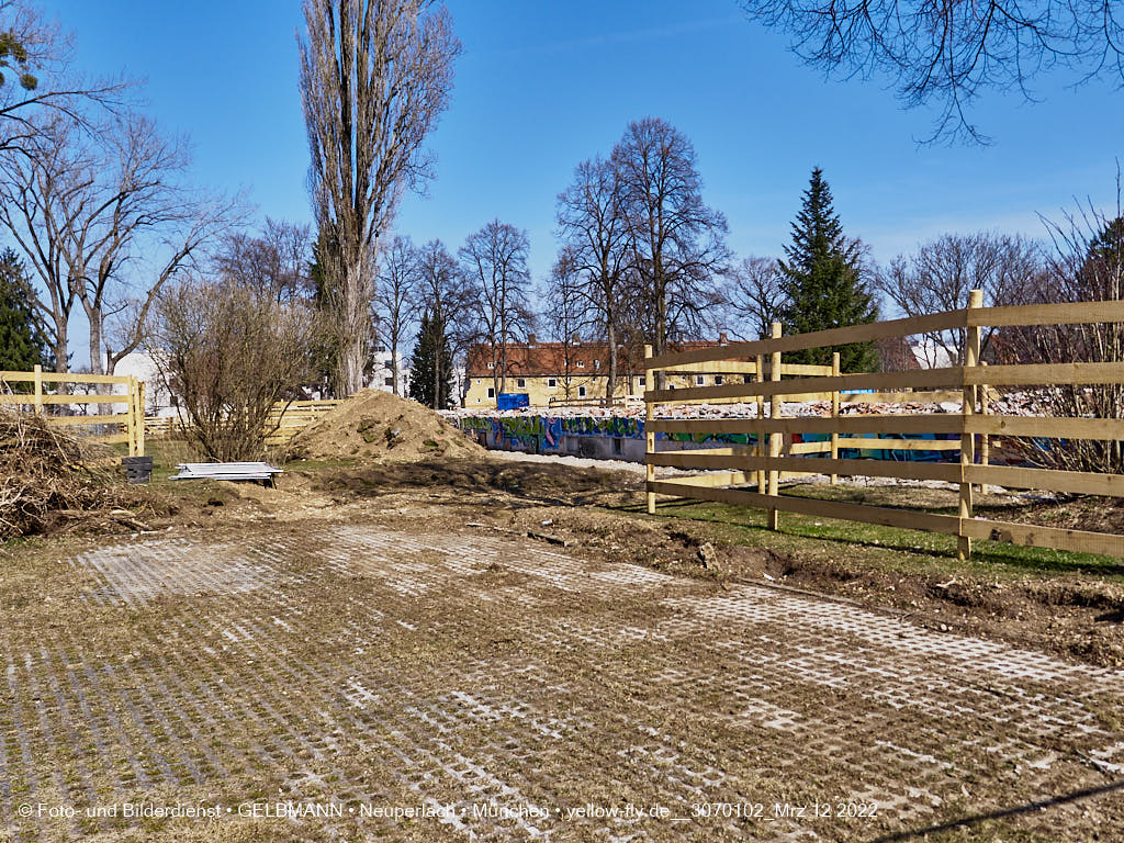 12.03.2022 - Abriss und Neubau der Maikäfersiedlung 