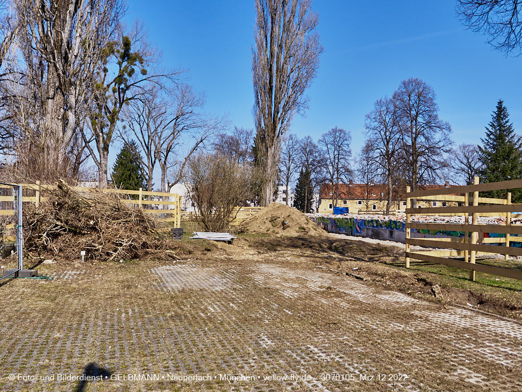 12.03.2022 - Abriss und Neubau der Maikäfersiedlung 
