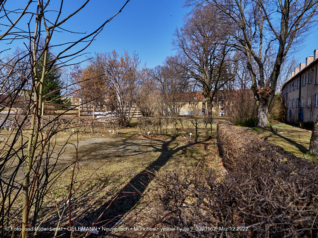 12.03.2022 - Abriss und Neubau der Maikäfersiedlung 