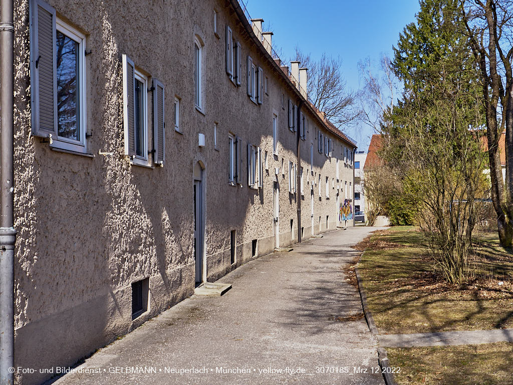 12.03.2022 - Abriss und Neubau der Maikäfersiedlung 