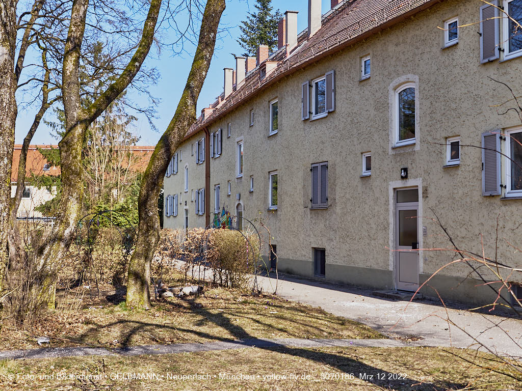 12.03.2022 - Abriss und Neubau der Maikäfersiedlung 