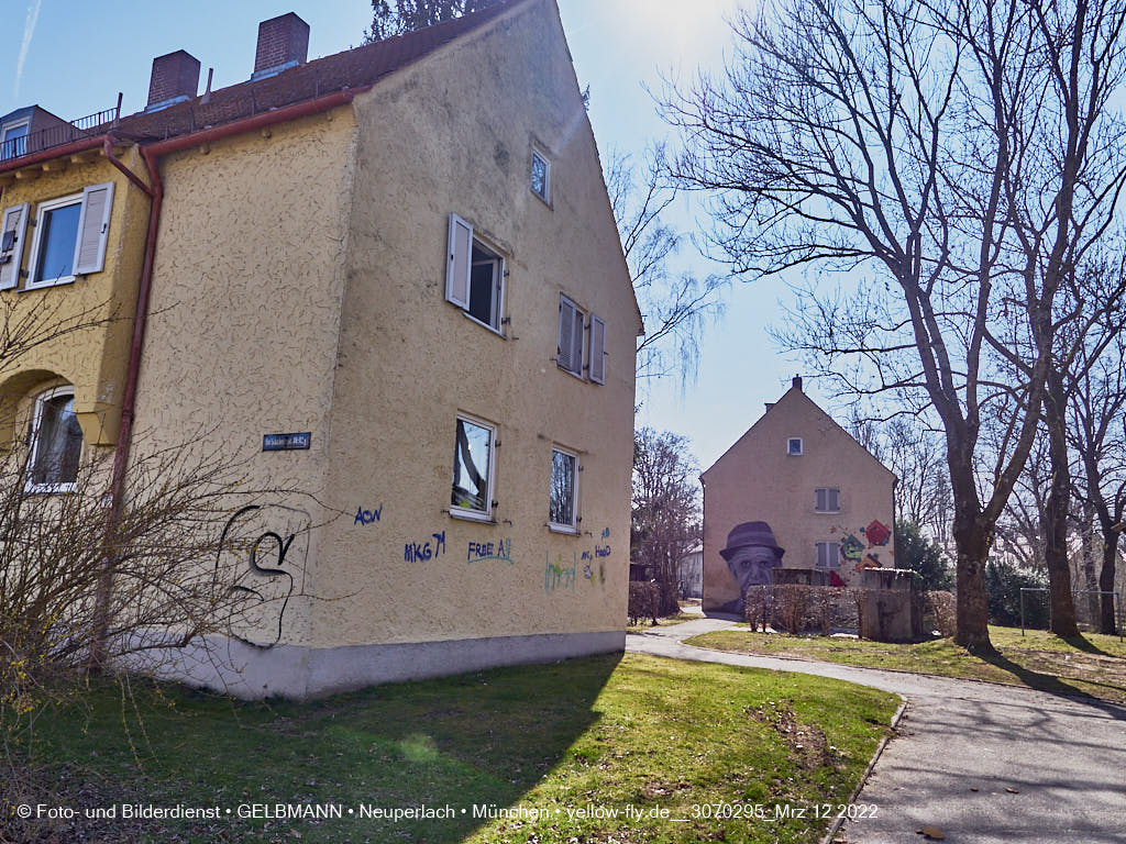 12.03.2022 - Abriss und Neubau der Maikäfersiedlung 