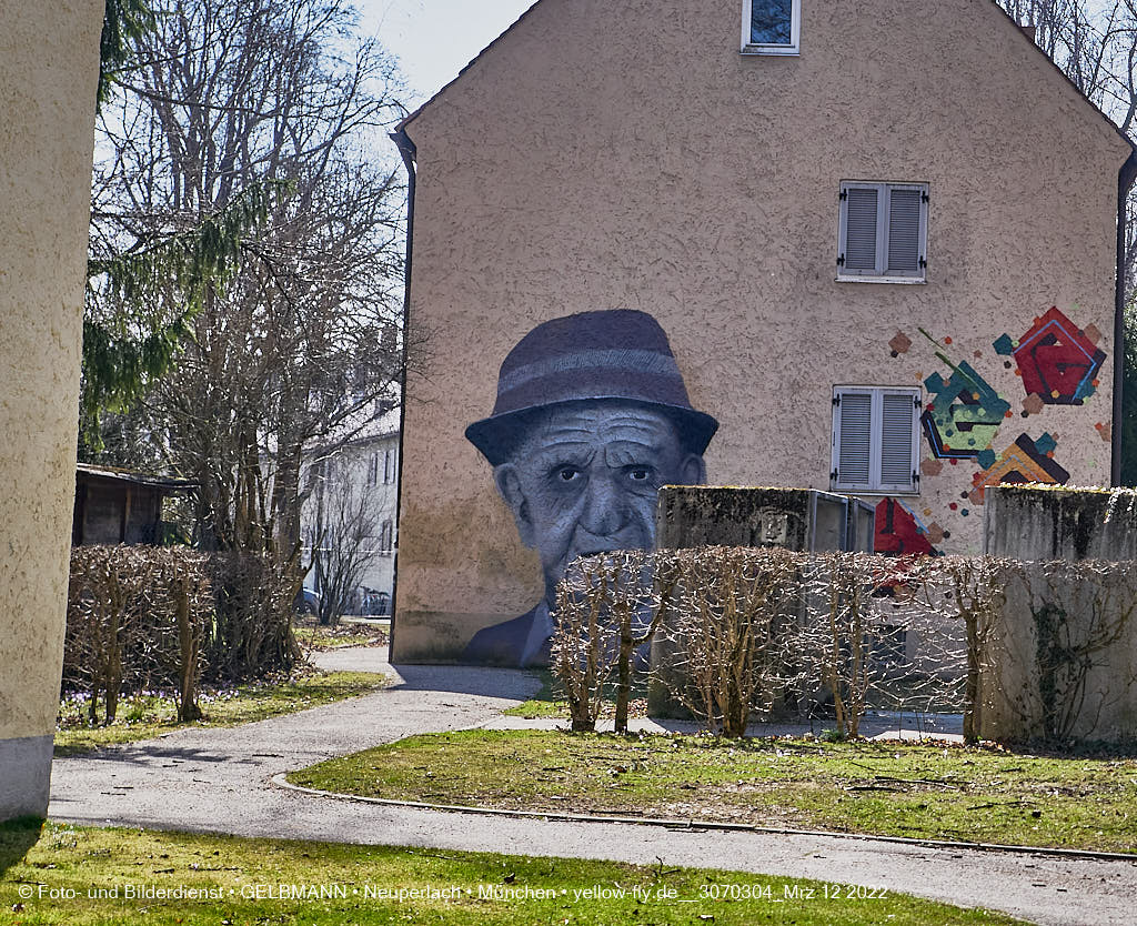 12.03.2022 - Abriss und Neubau der Maikäfersiedlung 