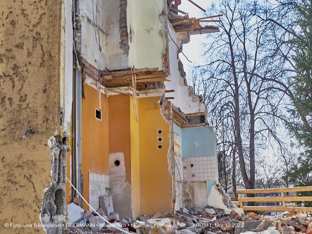 12.03.2022 - Abriss und Neubau der Maikäfersiedlung 