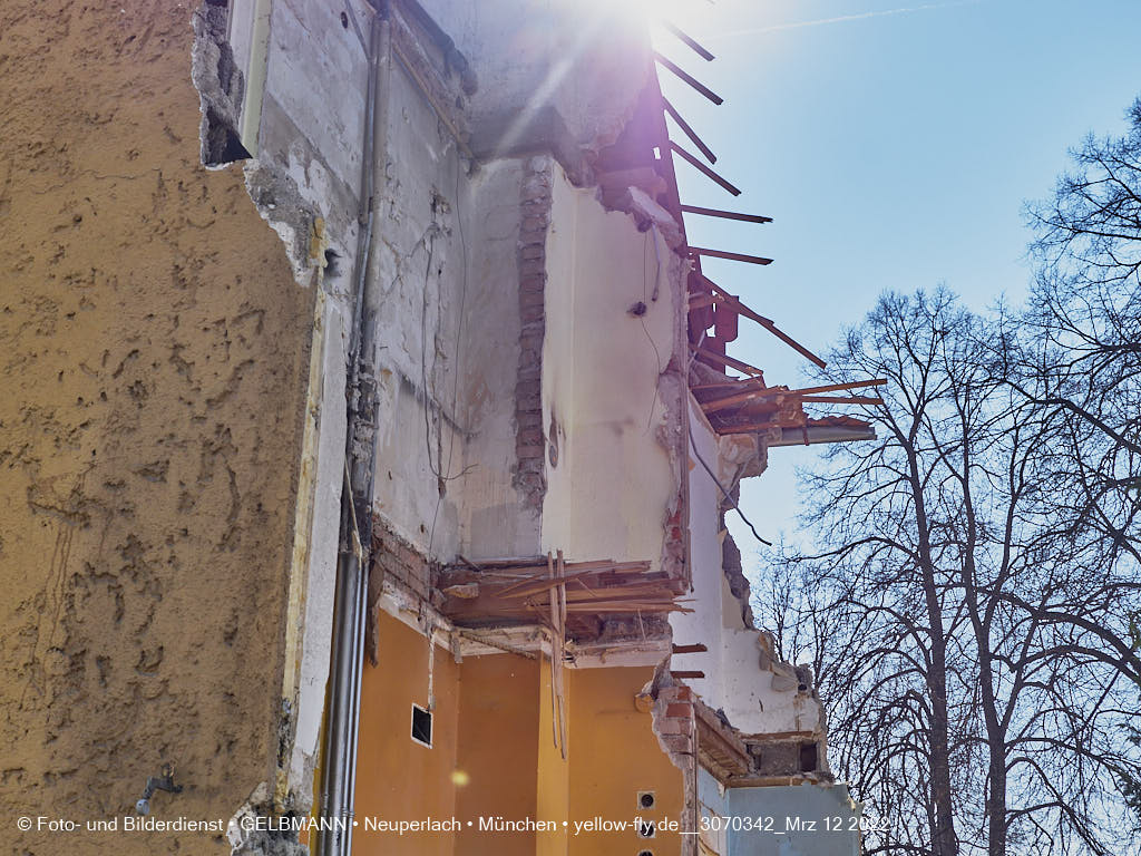 12.03.2022 - Abriss und Neubau der Maikäfersiedlung 