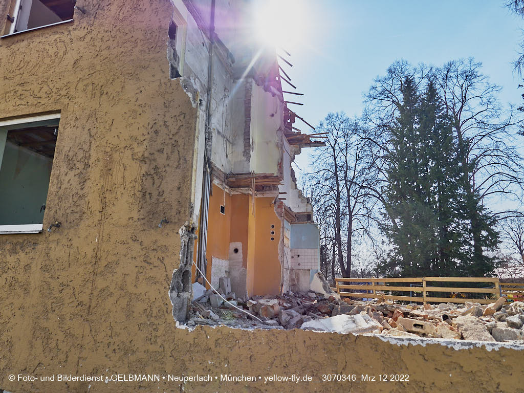 12.03.2022 - Abriss und Neubau der Maikäfersiedlung 