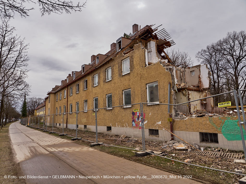 15.03.2022 - Abriss und Neubau der Maikäfersiedlung 
