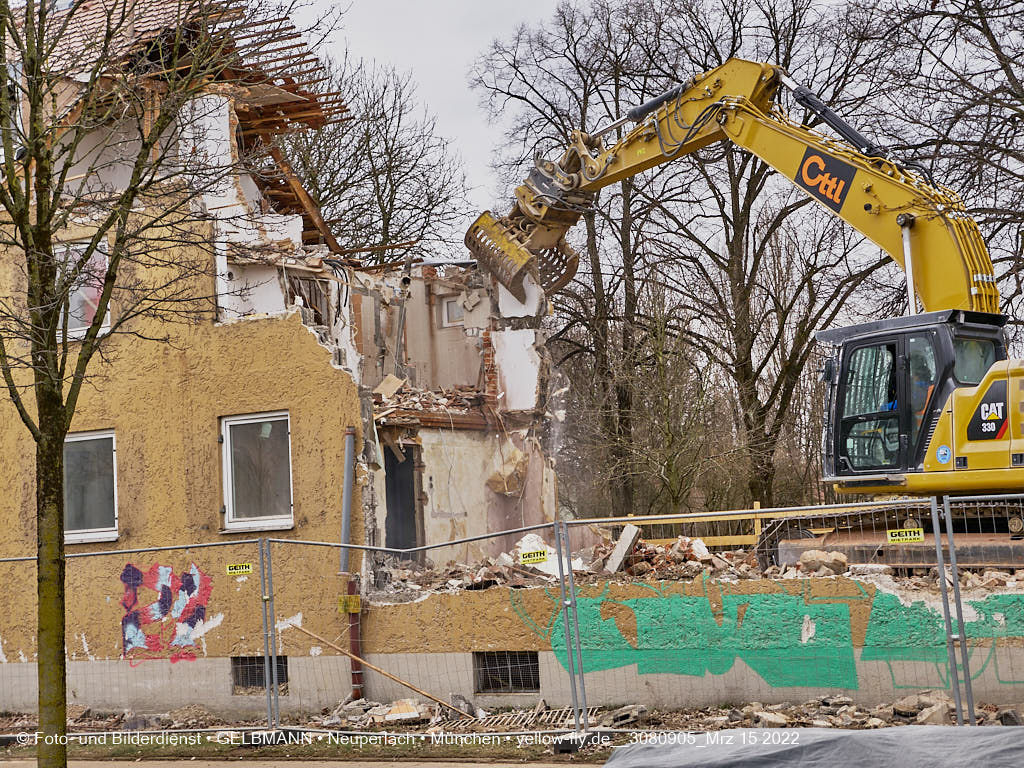 15.03.2022 - Abriss und Neubau der Maikäfersiedlung 