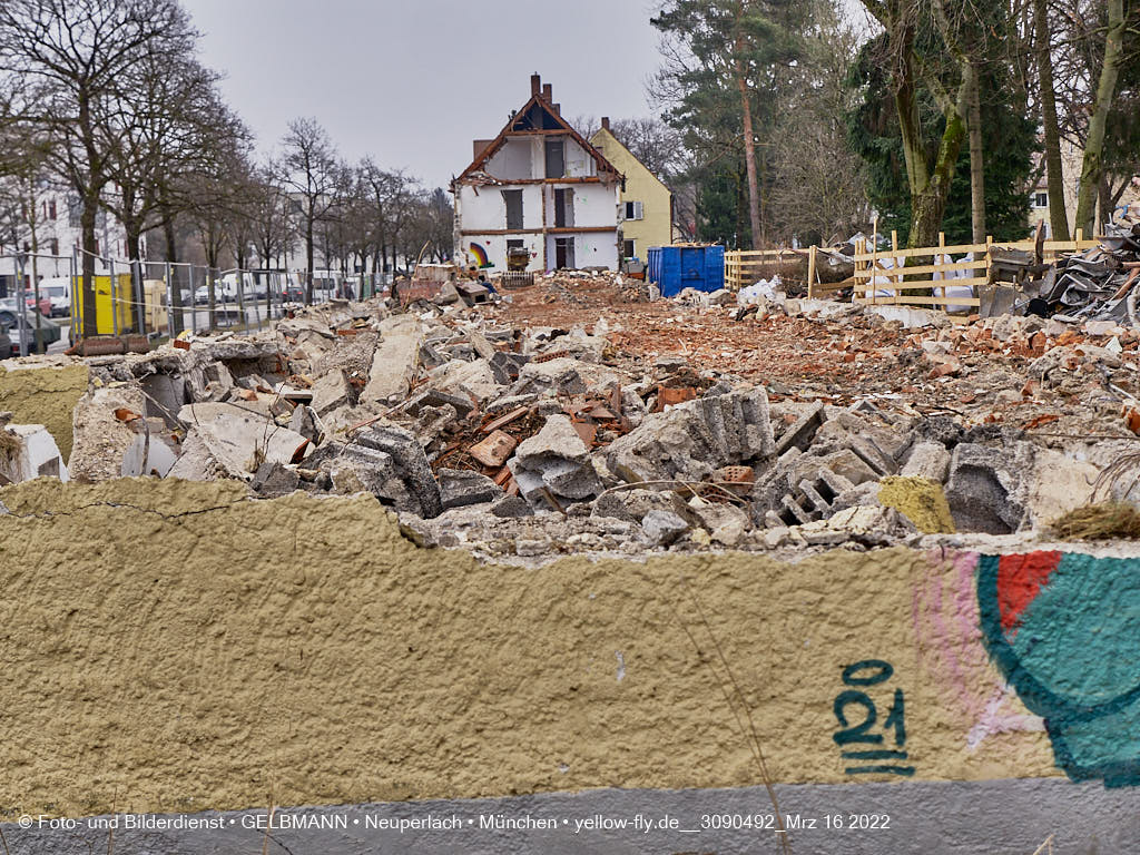 16.03.2022 - Abriss und Neubau der Maikäfersiedlung 