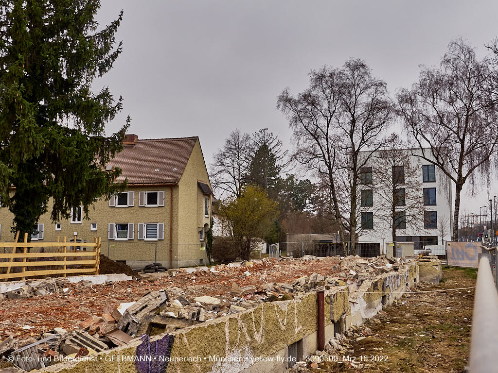 16.03.2022 - Abriss und Neubau der Maikäfersiedlung 