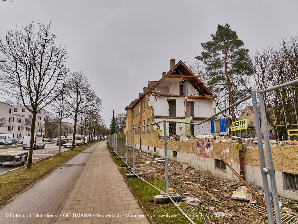 16.03.2022 - Abriss und Neubau der Maikäfersiedlung 