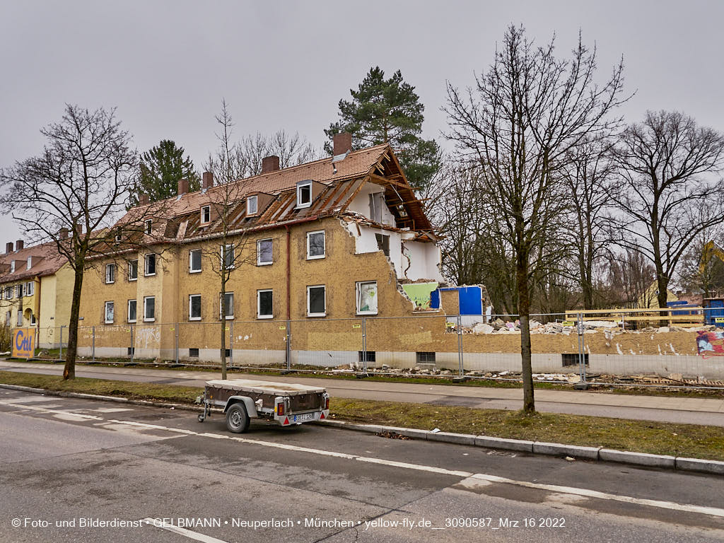 16.03.2022 - Abriss und Neubau der Maikäfersiedlung 