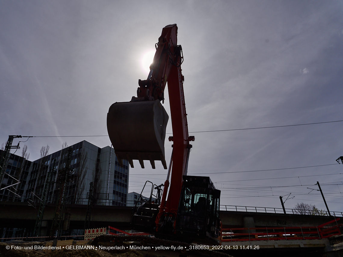 13.04.2022 - Neubau der Eisenbahnbrücke in der Balanstraße