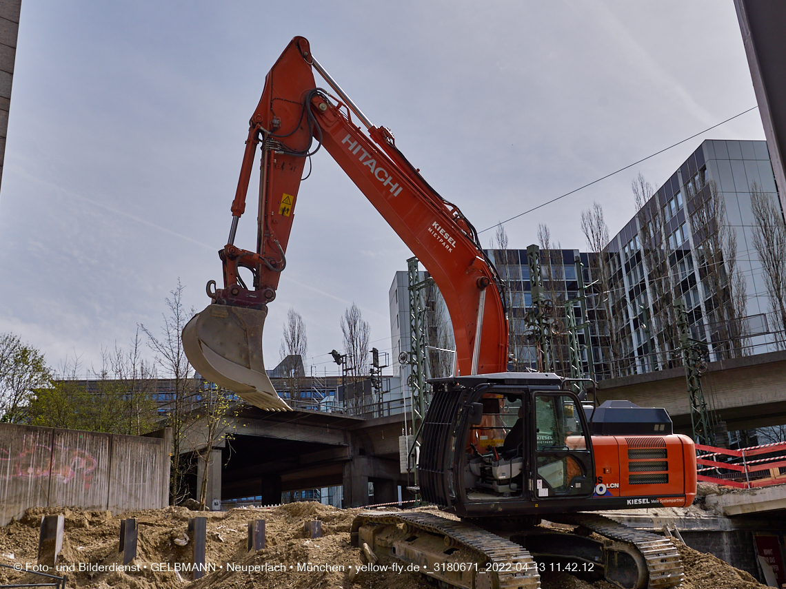 13.04.2022 - Neubau der Eisenbahnbrücke in der Balanstraße