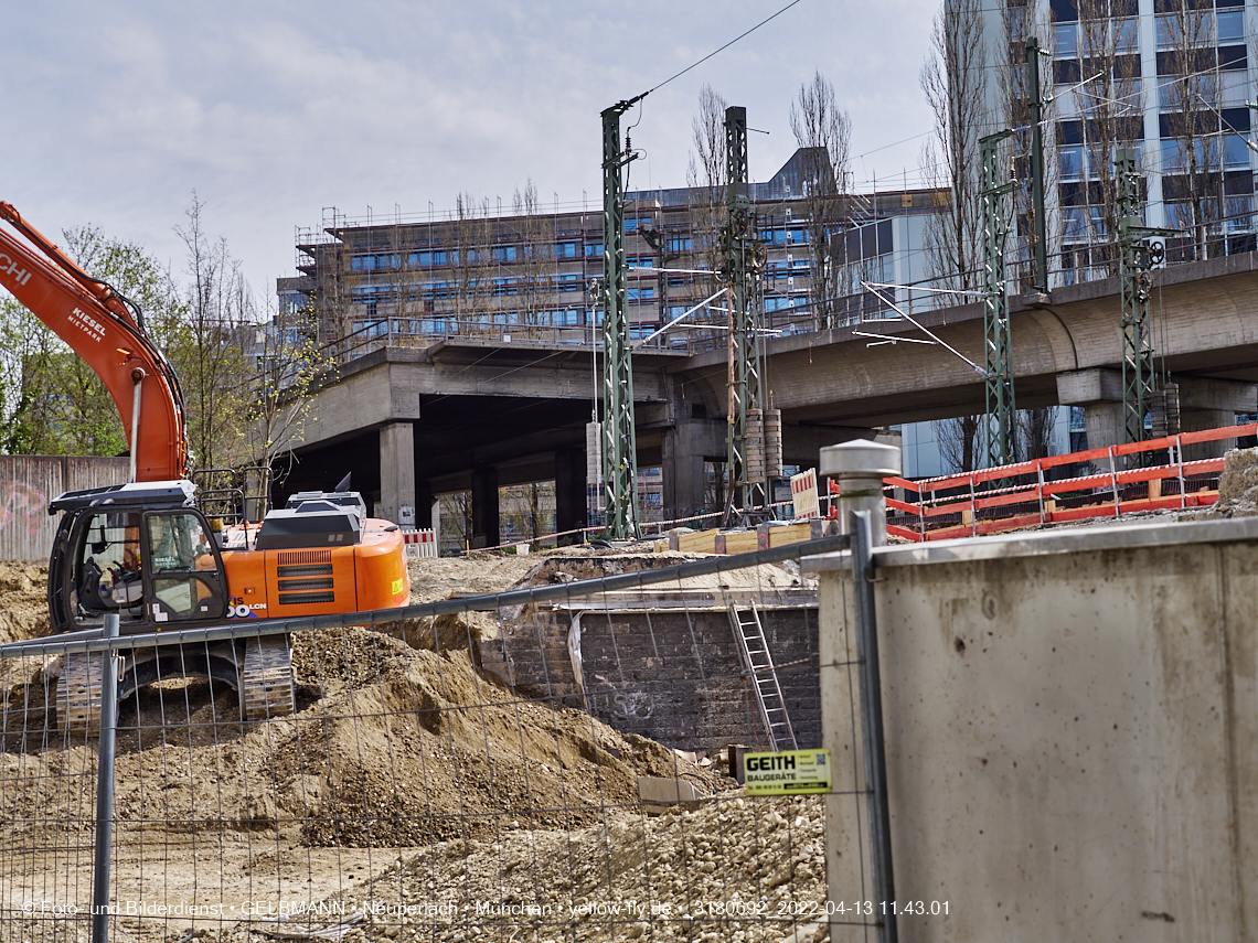 13.04.2022 - Neubau der Eisenbahnbrücke in der Balanstraße