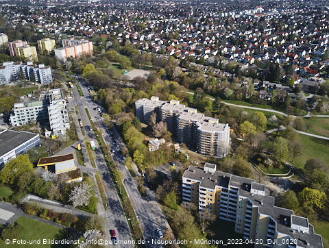 20.04.2024 - Marx-Zentrum, Studentenwohnheim und Wohnanlage Karl-Marx-Ring 52-62 und KMR 53-57c