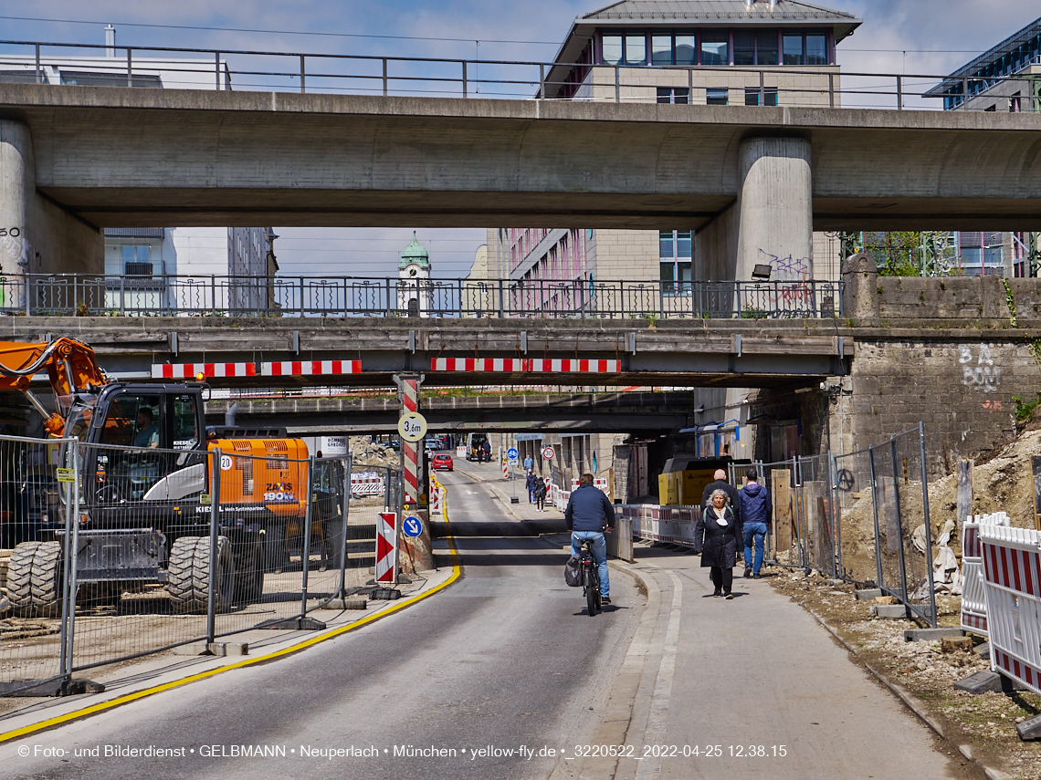 25.04.2022 - Neubau der Eisenbahnbrücke in der Balanstraße