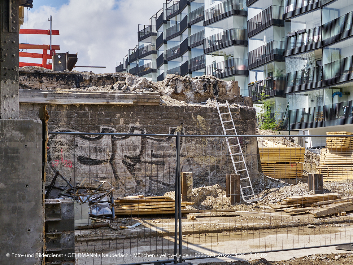 25.04.2022 - Neubau der Eisenbahnbrücke in der Balanstraße