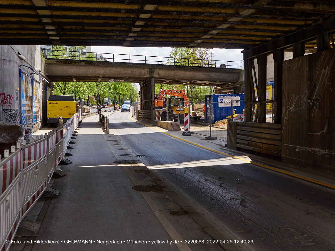 25.04.2022 - Neubau der Eisenbahnbrücke in der Balanstraße
