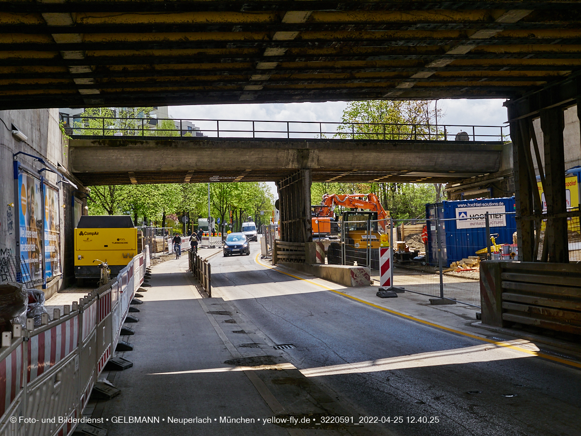 25.04.2022 - Neubau der Eisenbahnbrücke in der Balanstraße