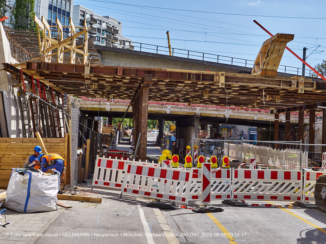 06.09.2022 - Neubau der Eisenbahnbrücke in der Balanstraße