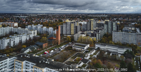 19.11.2022 - Marx-Zentrum, Studentenwohnheim und Wohnanlage Karl-Marx-Ring 52-62 und KMR 53-57c