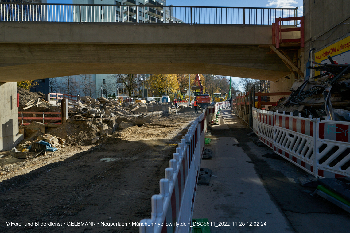 25.11.2022 - Neubau der Eisenbahnbrücke in der Balanstraße