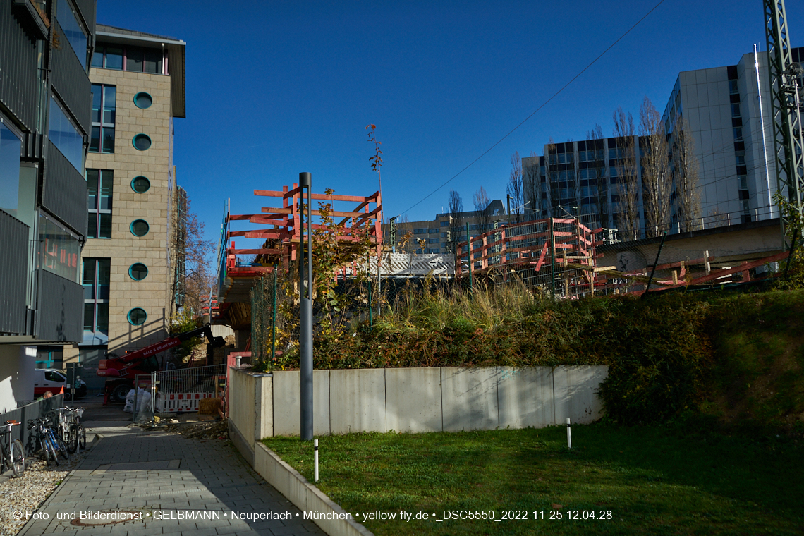 25.11.2022 - Neubau der Eisenbahnbrücke in der Balanstraße