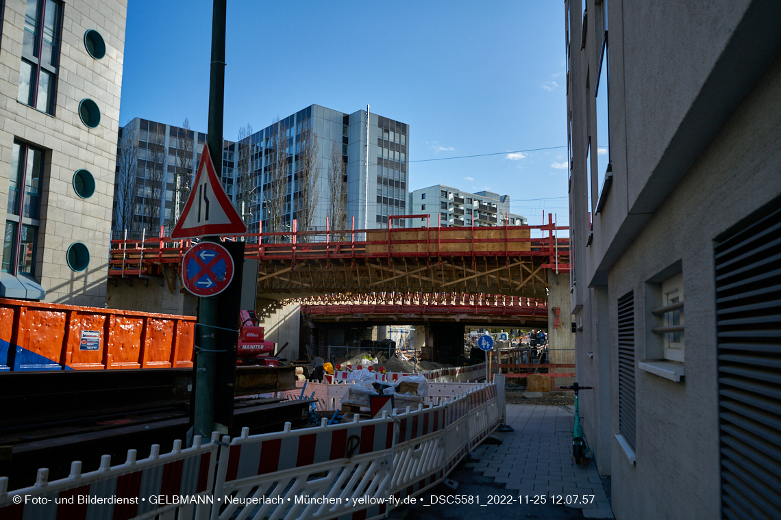 25.11.2022 - Neubau der Eisenbahnbrücke in der Balanstraße