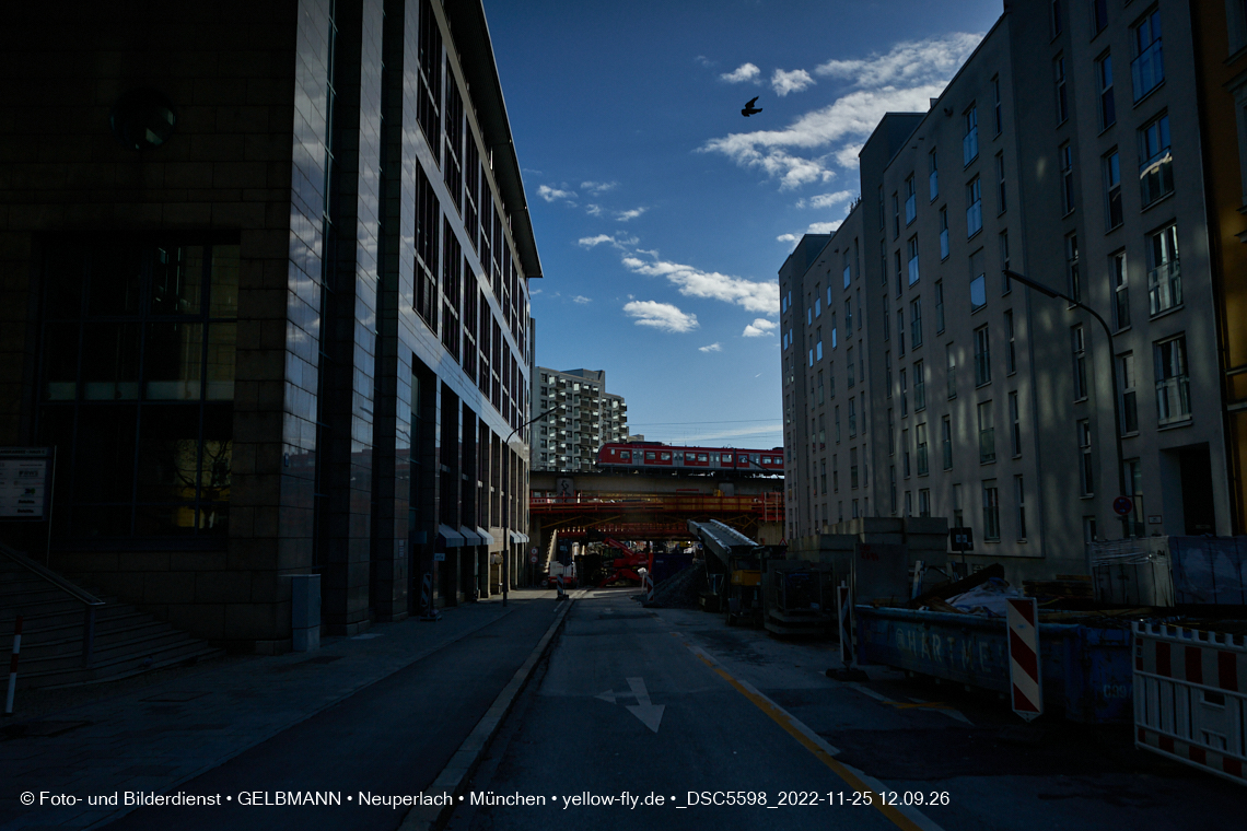 25.11.2022 - Neubau der Eisenbahnbrücke in der Balanstraße