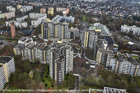 06.12.2022 - Marx-Zentrum, Studentenwohnheim und Wohnanlage Karl-Marx-Ring 52-62 und KMR 53-57c