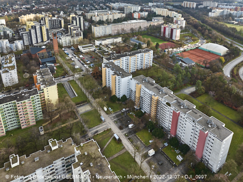 07.12.2022 - Kurt-Eisner-Straße unf Karl-Marx-Ring mit Umgebung