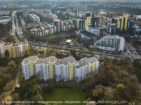07.12.2022 - Marx-Zentrum, Studentenwohnheim und Wohnanlage Karl-Marx-Ring 52-62 und KMR 53-57c