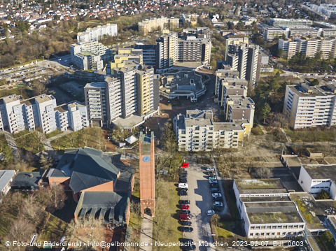 07.02.2023 - Marx-Zentrum und Karl-Marx-Ring 52-62 in Neuperlach