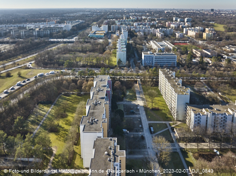 07.02.2023 - Marx-Zentrum und Karl-Marx-Ring 52-62 in Neuperlach