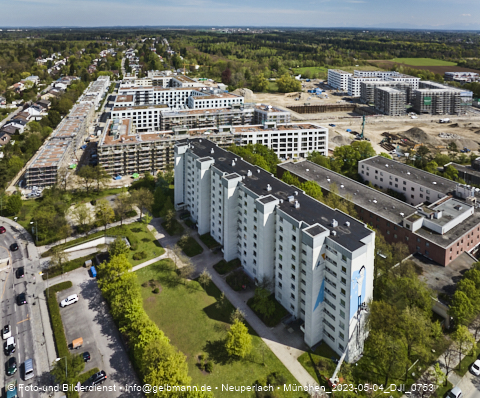 04.05.2023 - Der Blaue Vogel - Wolfgang-Niesner - Der bunte Beton am Karl-Marx-Ring Neuperlach