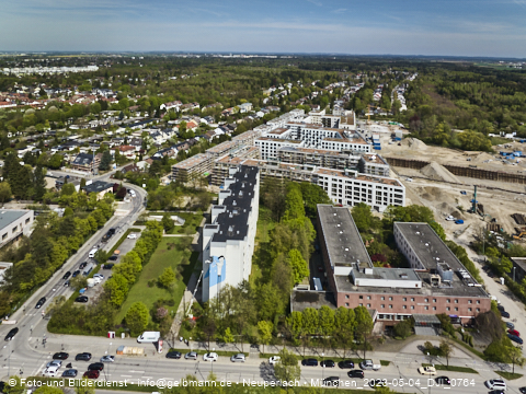 04.05.2023 - Der Blaue Vogel - Wolfgang-Niesner - Der bunte Beton am Karl-Marx-Ring Neuperlach