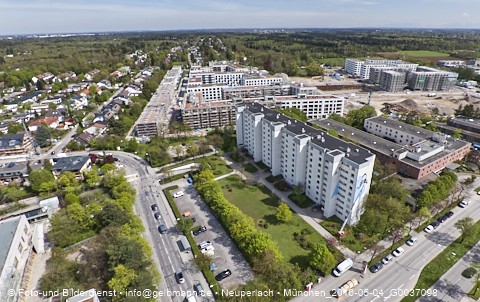 04.05.2023 - Der Blaue Vogel - Wolfgang-Niesner - Der bunte Beton am Karl-Marx-Ring Neuperlach