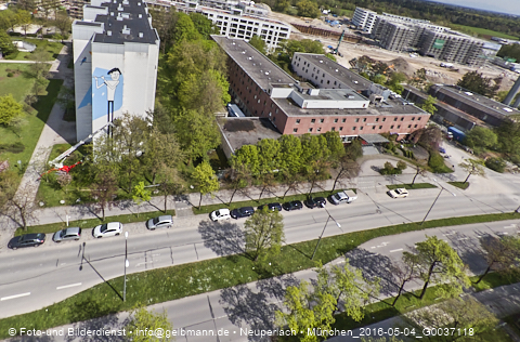 04.05.2023 - Der Blaue Vogel - Wolfgang-Niesner - Der bunte Beton am Karl-Marx-Ring Neuperlach