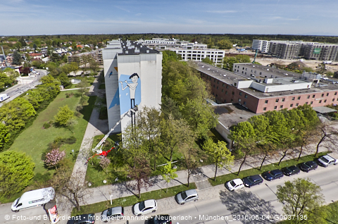 04.05.2023 - Der Blaue Vogel - Wolfgang-Niesner - Der bunte Beton am Karl-Marx-Ring Neuperlach