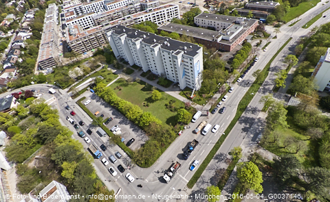 04.05.2023 - Der Blaue Vogel - Wolfgang-Niesner - Der bunte Beton am Karl-Marx-Ring Neuperlach