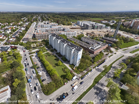 04.05.2023 - Der Blaue Vogel - Wolfgang-Niesner - Der bunte Beton am Karl-Marx-Ring Neuperlach