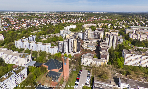 04.05.2023 - Marx-Zentrum, Studentenwohnheim, Wohnanlage Karl-Marx-Ring 52-62, KMR 53-57c Umgebung