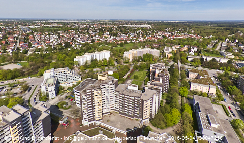 04.05.2023 - Marx-Zentrum, Studentenwohnheim, Wohnanlage Karl-Marx-Ring 52-62, KMR 53-57c Umgebung