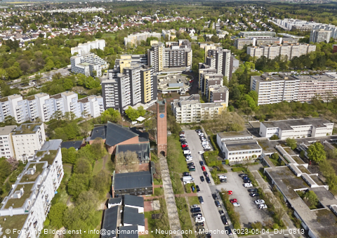 04.05.2023 - Marx-Zentrum, Studentenwohnheim, Wohnanlage Karl-Marx-Ring 52-62, KMR 53-57c Umgebung