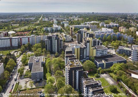 04.05.2023 - Marx-Zentrum, Studentenwohnheim, Wohnanlage Karl-Marx-Ring 52-62, KMR 53-57c Umgebung