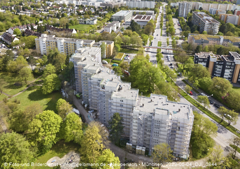 04.05.2023 - Marx-Zentrum, Studentenwohnheim, Wohnanlage Karl-Marx-Ring 52-62, KMR 53-57c Umgebung